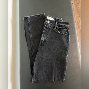 Abercrombie Ultra High Rise 90s Straight Jeans